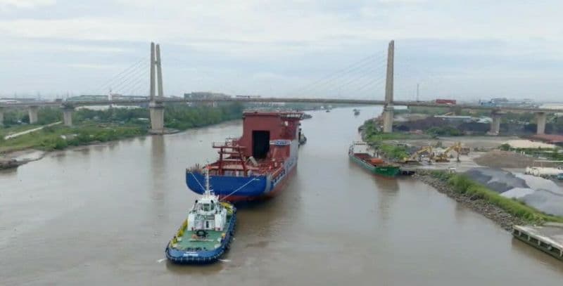 Methanol-ready subsea vessel traveling from Vietnam to Norway for completion